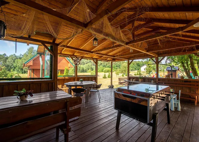 캠프장 Camp Lesny Zakatek W Mieroszynie *